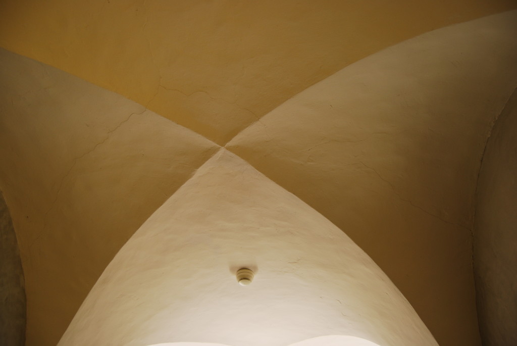 C2004